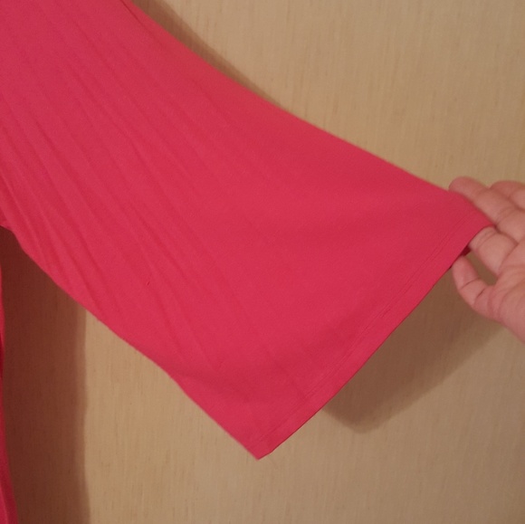 Top - Picture 3 of 3